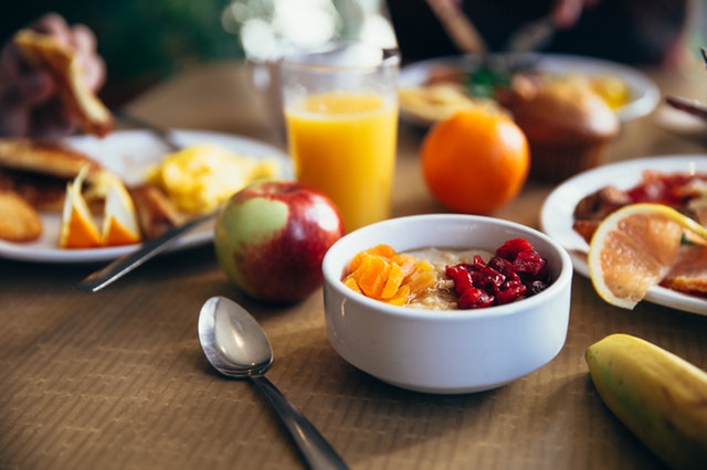 Top 8 Fast, Yummy & Healthy Breakfast Ideas